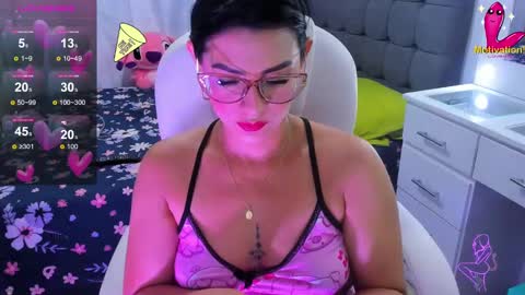 Dahian  online show from December 31, 11:42 am