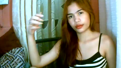 Im Dahlia online show from January 11, 10:08 am