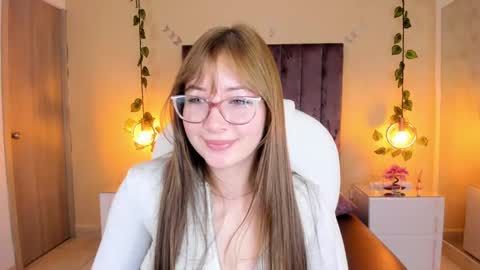 Dahlia online show from September 14, 2:26 pm