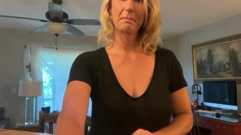 Daisy137 online show from February 25, 1:53 pm