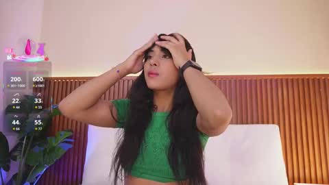 Daisy online show from December 4, 8:20 pm