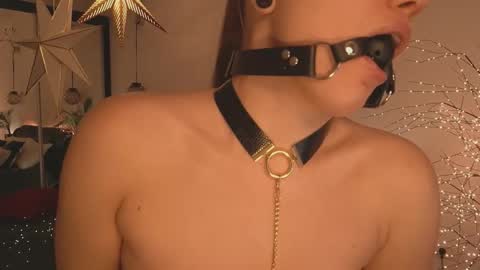 Stacey online show from December 13, 9:43 pm