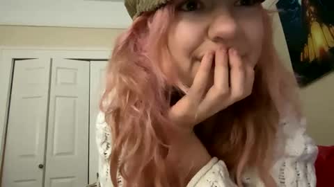 DaisyB3 online show from January 18, 8:31 am