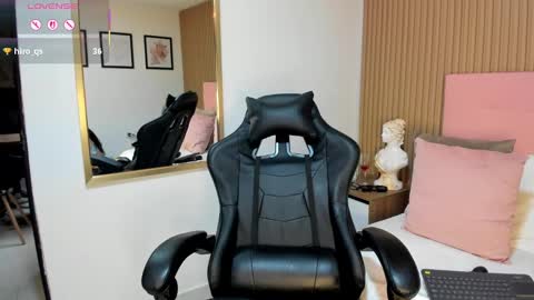 JESS online show from February 24, 8:36 pm