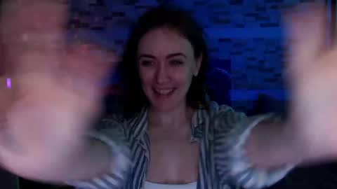 Dalia  online show from May 31, 11:27 am