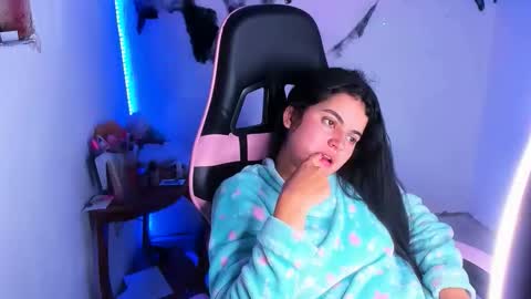 Dalia April online show from October 15, 5:10 am