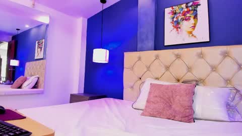 Dally online show from April 16, 8:30 pm