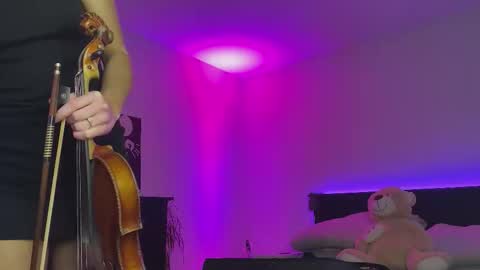 dalmatian_girl online show from March 31, 6:52 pm