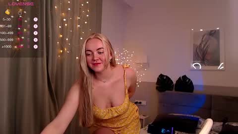 Dana online show from December 17, 7:04 pm