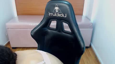 Danatella  online show from October 28, 1:28 pm