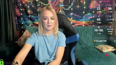 dances_queen online show from February 27, 8:47 am