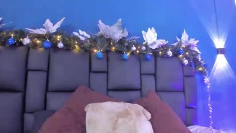 daneska online show from November 29, 8:24 pm