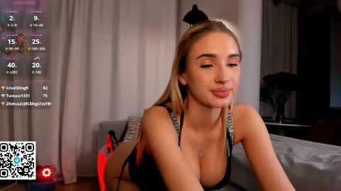 Bella online show from March 9, 8:56 pm