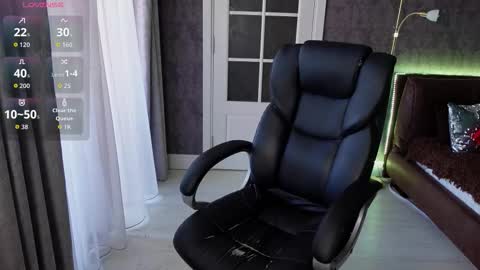 dani_kittys online show from September 24, 7:29 am