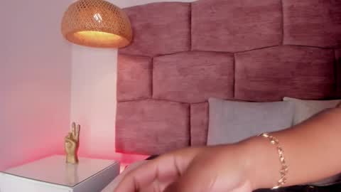   online show from February 20, 3:16 am