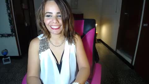 Angie online show from February 15, 6:23 pm