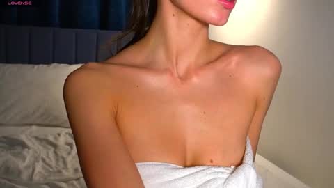 Danielle online show from February 9, 2:36 am