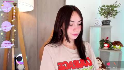 Danielle Rose online show from February 10, 8:42 pm