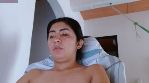 Danna online show from December 14, 1:27 pm