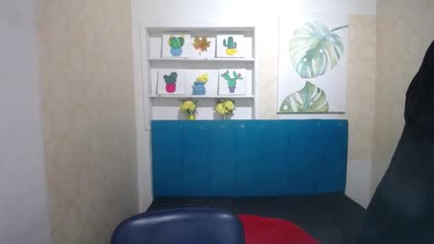 Danna Garza online show from January 11, 4:38 am