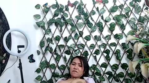 dannamomcerrat online show from October 5, 4:06 am