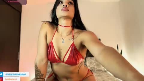 Danna Wells online show from October 5, 7:08 pm