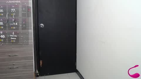 Follow me  Control lovense free D online show from September 18, 7:01 pm