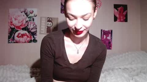 Daphne Darkthorn online show from April 26, 2:59 pm