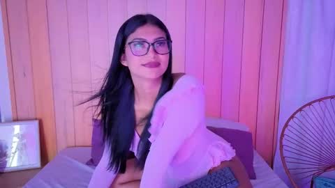 Daphne online show from November 28, 3:53 am