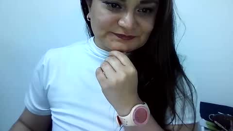 dapnne online show from October 16, 8:22 pm