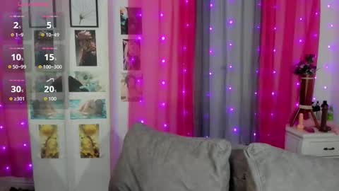 dark_flama online show from November 6, 5:52 pm