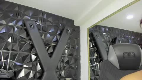 Darling online show from April 9, 2:55 pm