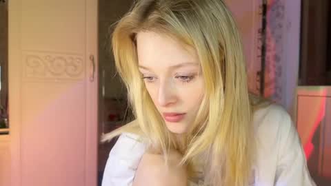 D online show from March 2, 3:20 pm