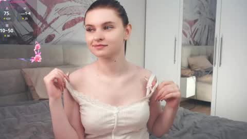 Louise online show from May 22, 10:30 pm