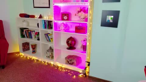 Shari online show from January 16, 6:42 am