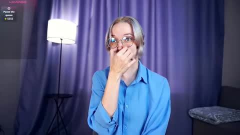 Charlie 18yo online show from September 23, 6:11 am