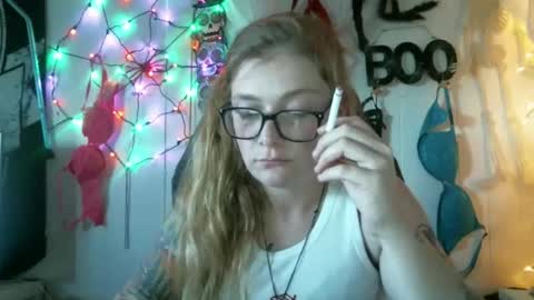 DEBBIE online show from October 11, 9:28 pm