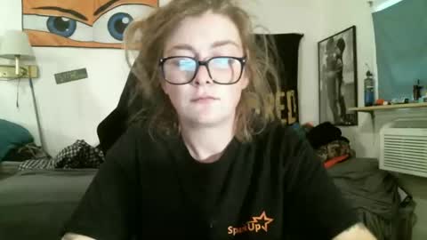 DEBBIE online show from October 24, 8:49 pm