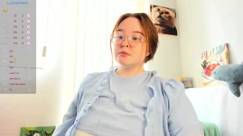 DeboraDebbieDee online show from September 14, 6:00 am