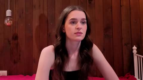 Annie online show from November 4, 8:25 pm