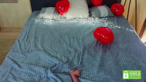 Sophie online show from February 13, 9:11 am