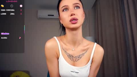 Hello everyone Im Tessa Make yourself comfortable. Were going to have fun together  online show from November 5, 4:34 pm