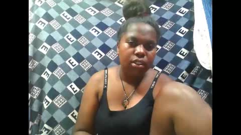 deliah712909 online show from September 17, 7:17 am