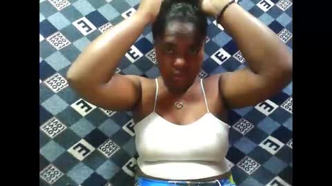 deliah712909 online show from October 13, 8:28 am