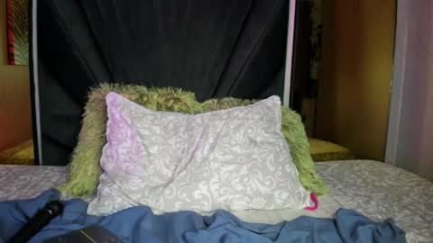 Natalia  online show from November 13, 4:22 am