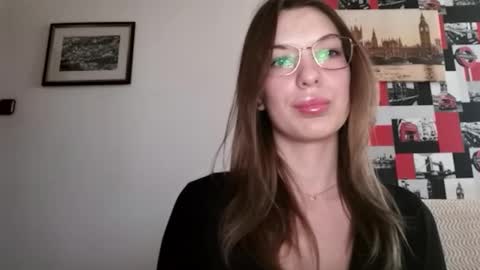 Aurora online show from January 14, 7:38 am