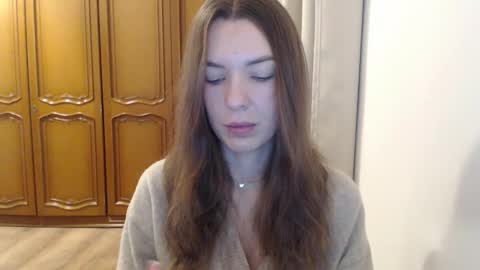 Aurora online show from December 15, 6:29 am