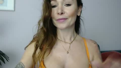 delilah_sweet online show from March 10, 4:46 pm