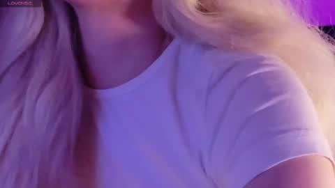 Delia online show from January 14, 9:09 pm