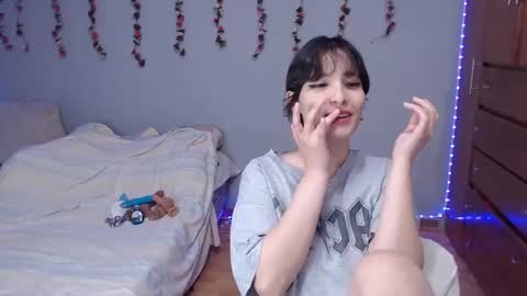 Denisse    schedule Monday to Friday 1300-1900 mexican time Saturday-maybe it could be a surprise IDEPENDENT MODEL online show from January 1, 7:52 am